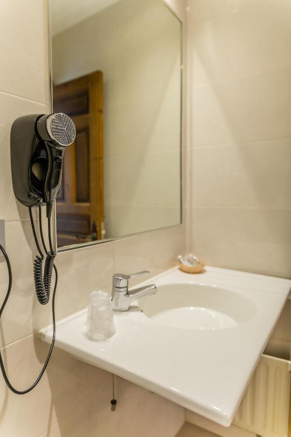 Hostal Santo Domingo de Silos Esterno foto